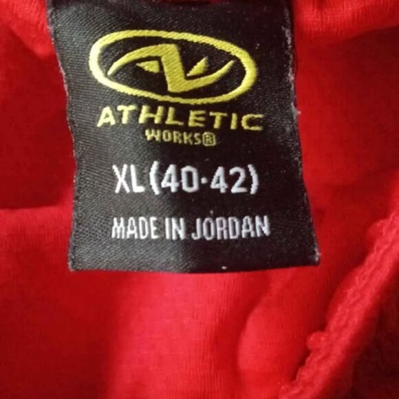 Red athletic works running shorts SIze XL - Picture 2 of 3